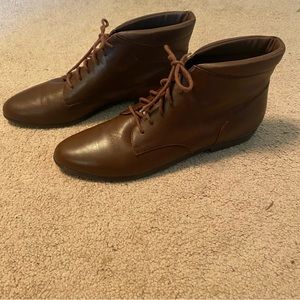 Size 9 Brown Boots